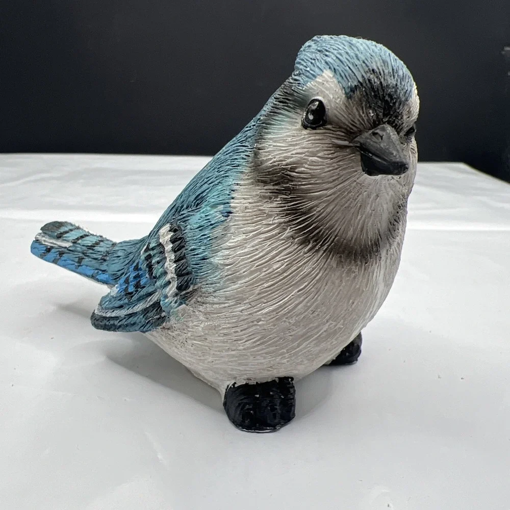 Leaf & Petal Textured Blue Jay Bird Figurine Painted Resin Garden Shelf Decor